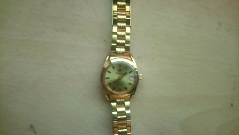 ANYONE LOST A WATCH AT JURONG WEST ST 42? PLEASE HELP TO SHARE!