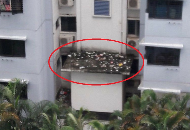 NETIZEN CLAIMS THAT RUBBISH IS PILED UP AT HDB ESTATE YET NOTHING IS DONE!