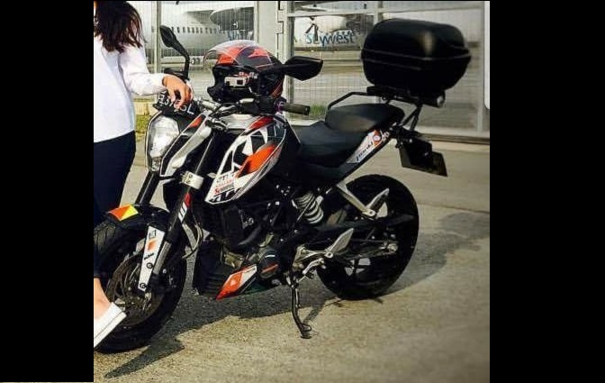 MOTORCYCLE GET STOLEN AT YISHUN CARPARK PLEASE HELP TO SHARE AND KEEP A LOOKOUT FOR IT!