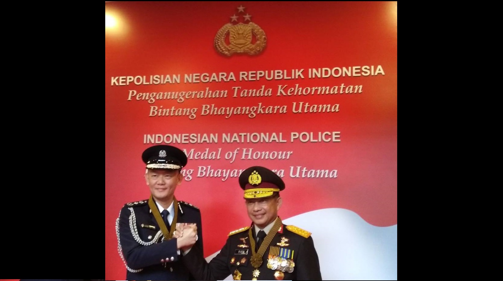 CONFERMENT OF BINTANG BHAYANGKARA UTAMA (MEDAL OF HONOUR) ON MR HOONG WEE TECK, COMMISSIONER OF POLICE