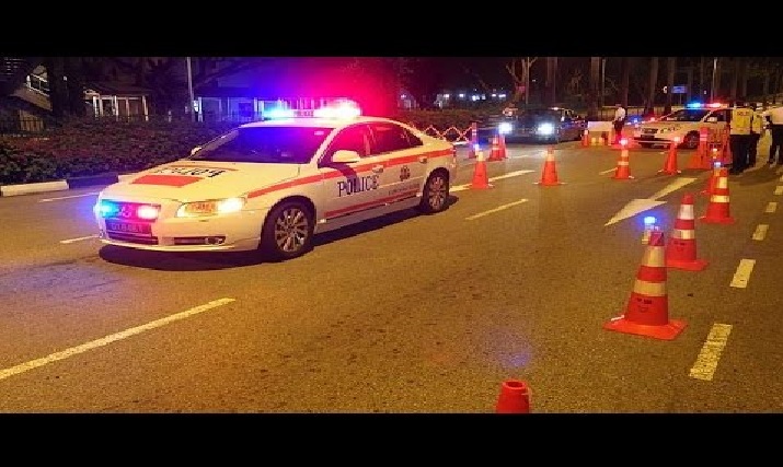 POLICE OFFICER ASK CAB DRIVER WHERE IS HE GOING AT ROAD BLOCK! GUESS HIS REPLY!