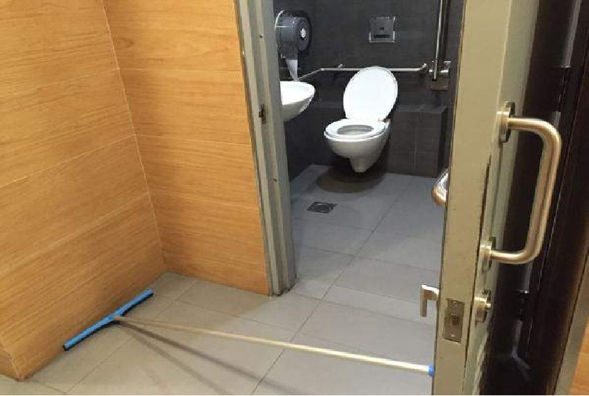 MRT HANDICAPPED TOILETS NOT WORKING FOR 6 MONTHS!