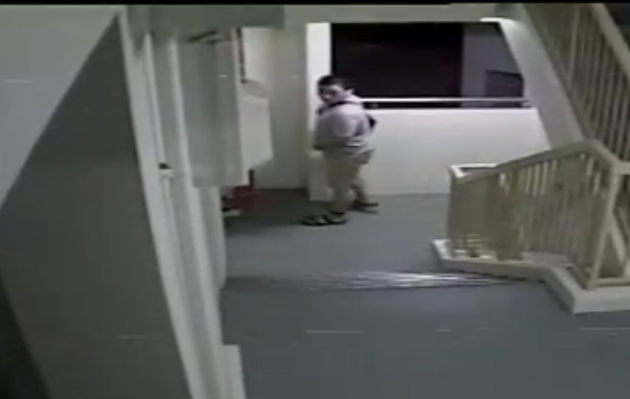 DONT ANYHOW GO PEE AT HDB STAIRCASE GOT CAMERA LAH!