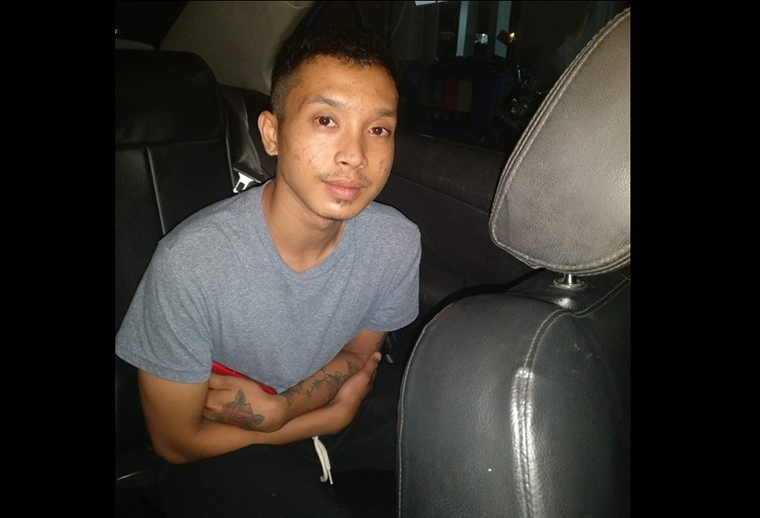 TAKE CAB, PROMISE TO TRANSFER FARE BUT GOES MIA