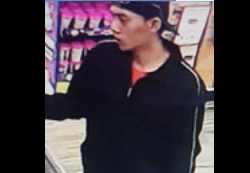 POLICE LOOKING FOR MAN TO ASSIST IN THEFT CASE