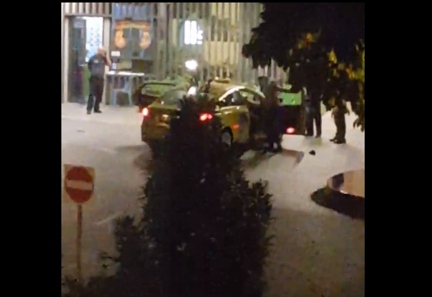 CABBY BEAT UP FOR RETURNING MOBILE PHONE! MAN JAILED FOR OFFENSE!