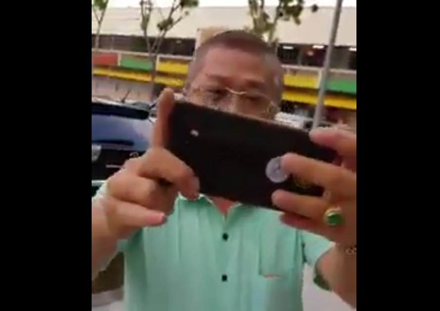 BMW DRIVER CLAIM HE HANDICAPPED WANTS TO “1 V 1 FIGHT”