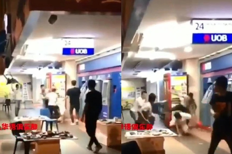 GEYLANG FIGHT THROW CHAIR. PEDDLERS FIGHT TERRITORY?
