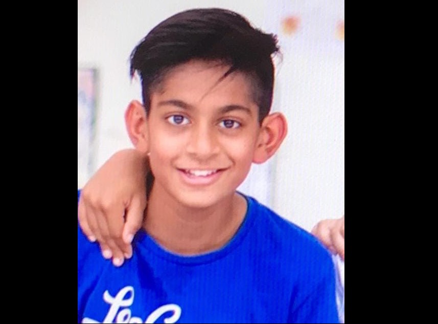 BOY MISSING LAST SEEN AT BUONA VISTA MRT. HELP SHARE!!