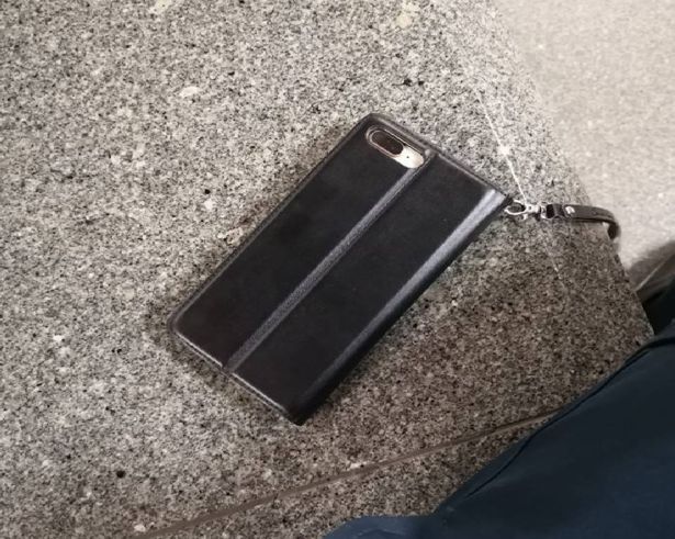 ANYONE LOST YOUR iPHONE AT KRANJI MRT?