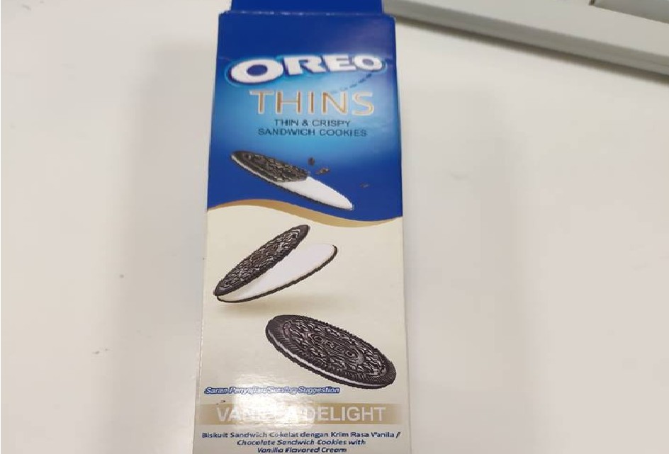 NETIZEN CLAIMS OREO THINS FROM TOA PAYOH NTUC TASTE TOXIC