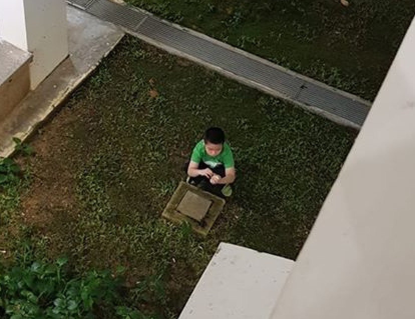 ALLEGED PRC NEIGHBOR SHITTING AT HDB VOID DECK