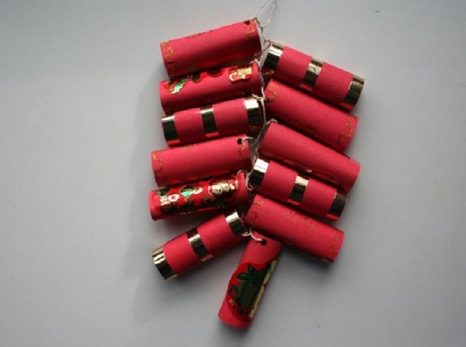 MAN ARRESTED AFTER FOUND WITH 49 FIRE CRACKERS AT CHECKPOINT