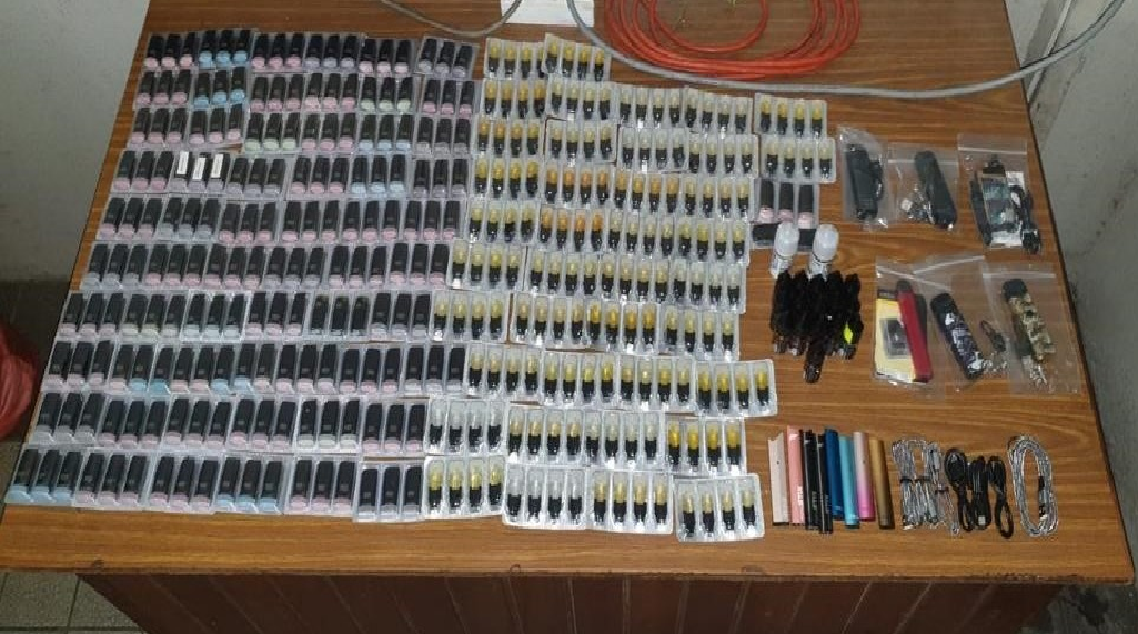 ICA FOUND VAPE PODS IN BABY STROLLER @ WOODLANDS CHECKPOINT