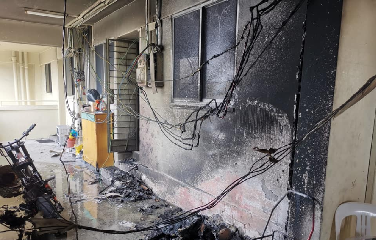 FIRE AT CLEMENTI AFTER PMD LEFT CHARGING AT CORRIDOR