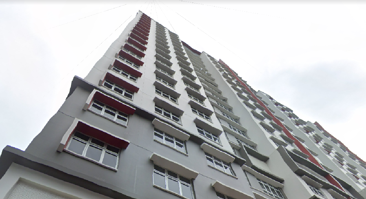 MAN TRIED TO PUSH VIETNAMESE WIFE OUT OF WINDOW, SAVED BY 5 Y.O DAUGHTER