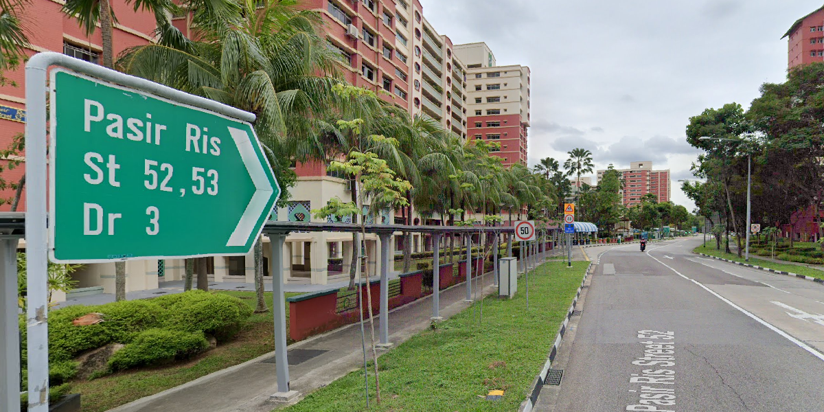 MEN SEND TO HOSPITAL AFTER ATTACKED WITH DANGEROUS WEAPON AT PASIR RIS