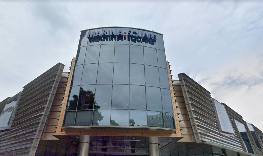 AUSTRALIAN PILOT CHARGED FOR ATTACKING POLICE OFFICER AT MARINA SQUARE