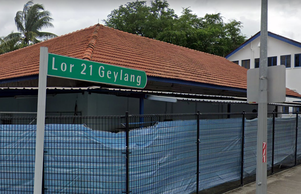 MAN ARRESTED AFTER SLASHING AND STABBING AT GEYLANG LORONG 21