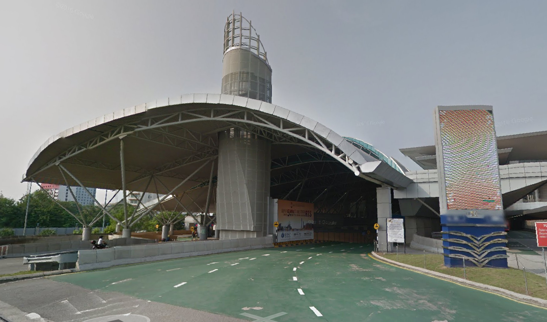 M’SIA WORKERS TOLD TO SLEEP IN COMPANY OR TAKE UNPAID LEAVE