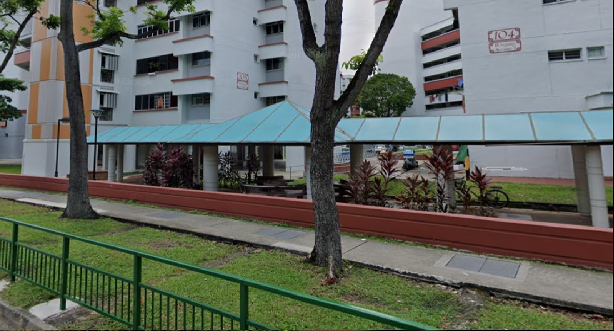 JEALOUS PRC MAN ATTACKS WIFE’S LOVER WITH KNIFE BUT HURT BY CHOPPER