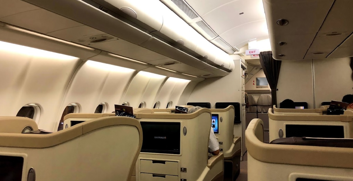 SIA: MASK COMPULSORY ON FLIGHT AND IN-FLIGHT MEALS SERVICE STOPPED FOR FLIGHT WITH SHORT FLIGHT DURATION