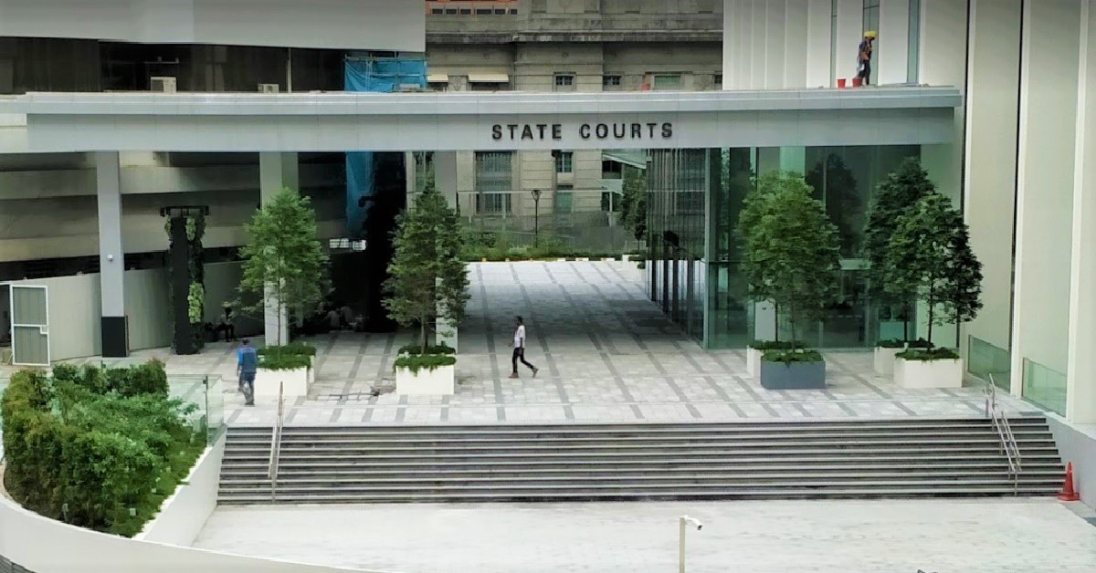 S’PORE MAN THREATENS TO CHOP HIS GF IN FRONT OF HIS WIFE, JAILED