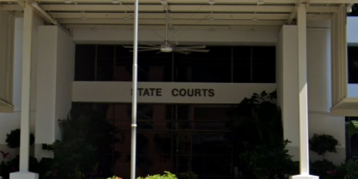 MAN POSED AS TEENAGE GIRL & CHEATED 2 MEN WHO OFFERED HIM MONEY FOR “SERVICES”