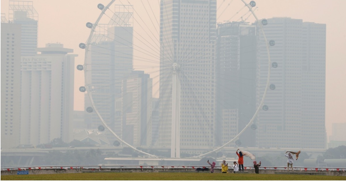 S’PORE GOVT ON STANDBY FOR HAZE, AIR QUALITY MAY DROP DUE TO HOTSPOTS IN SUMATRA