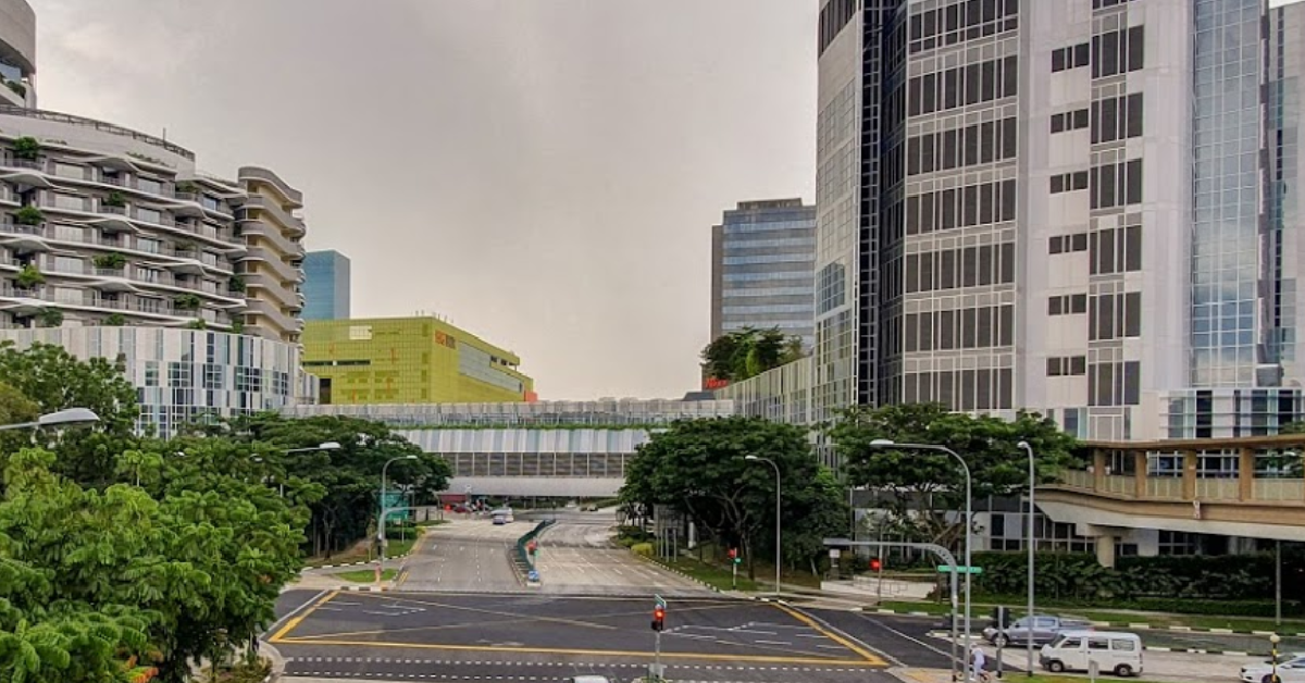 WOMAN OPENS UP ON HOW HER PLASTIC SURGERY RUINED HER FAMILY LIFE