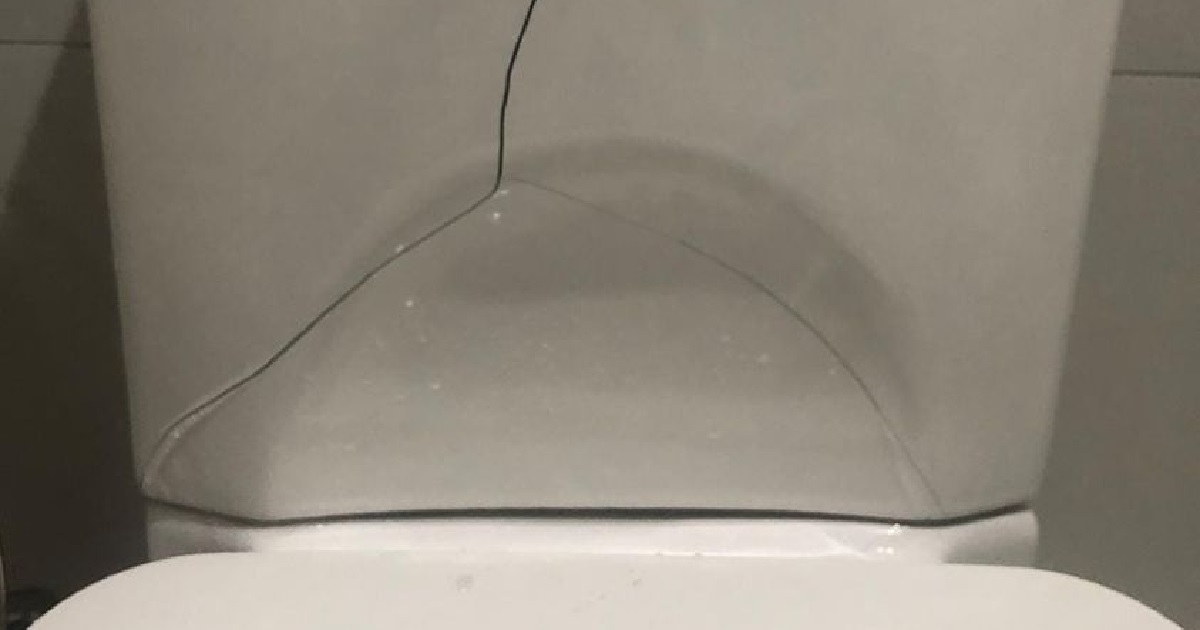 WOMAN RENTS HAUNTED CONDO. EXORCISM CAUSED TOILET BOWL TO CRACK