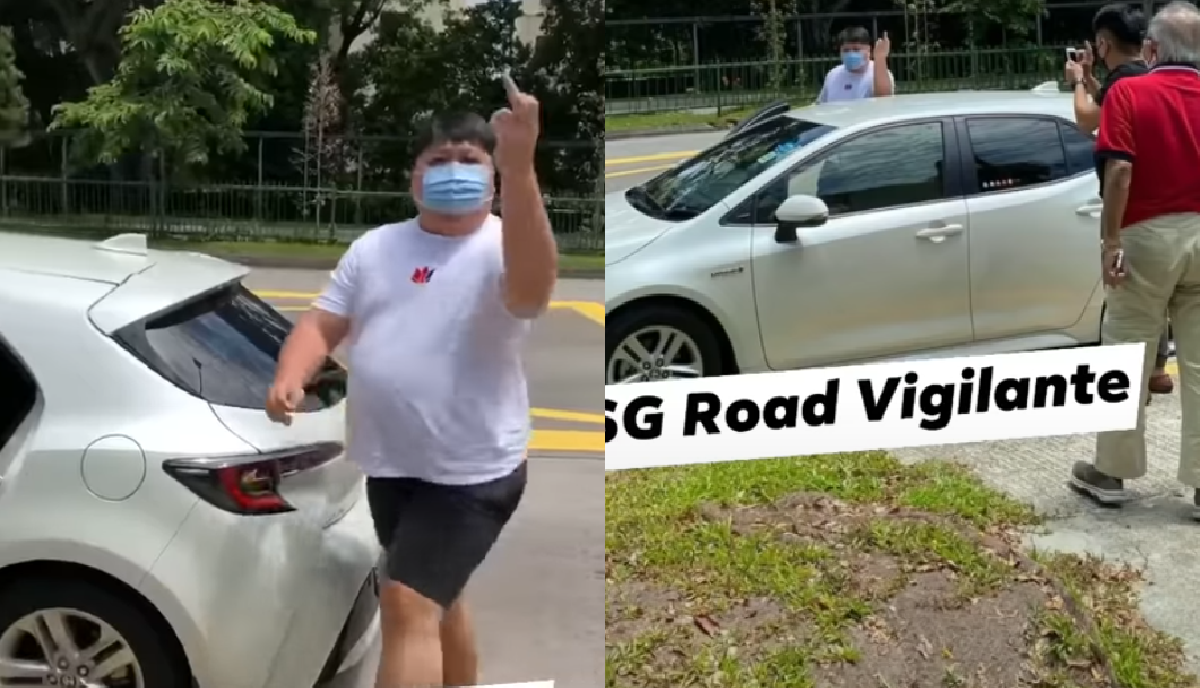 GOJEK ASK RUDE PASSENGER TO ALIGHT & POINT MIDDLE FINGER AT HIM