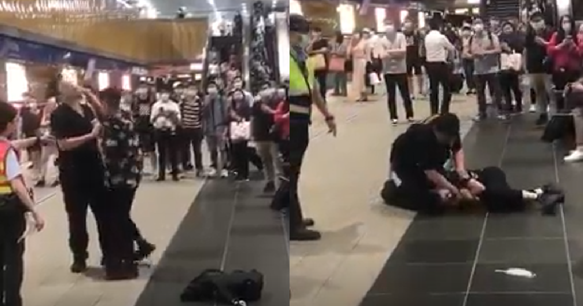 YP KEEP PUNCHING SECURITY TILL HE CANNOT TAHAN & GET SMASHED IN THE FACE