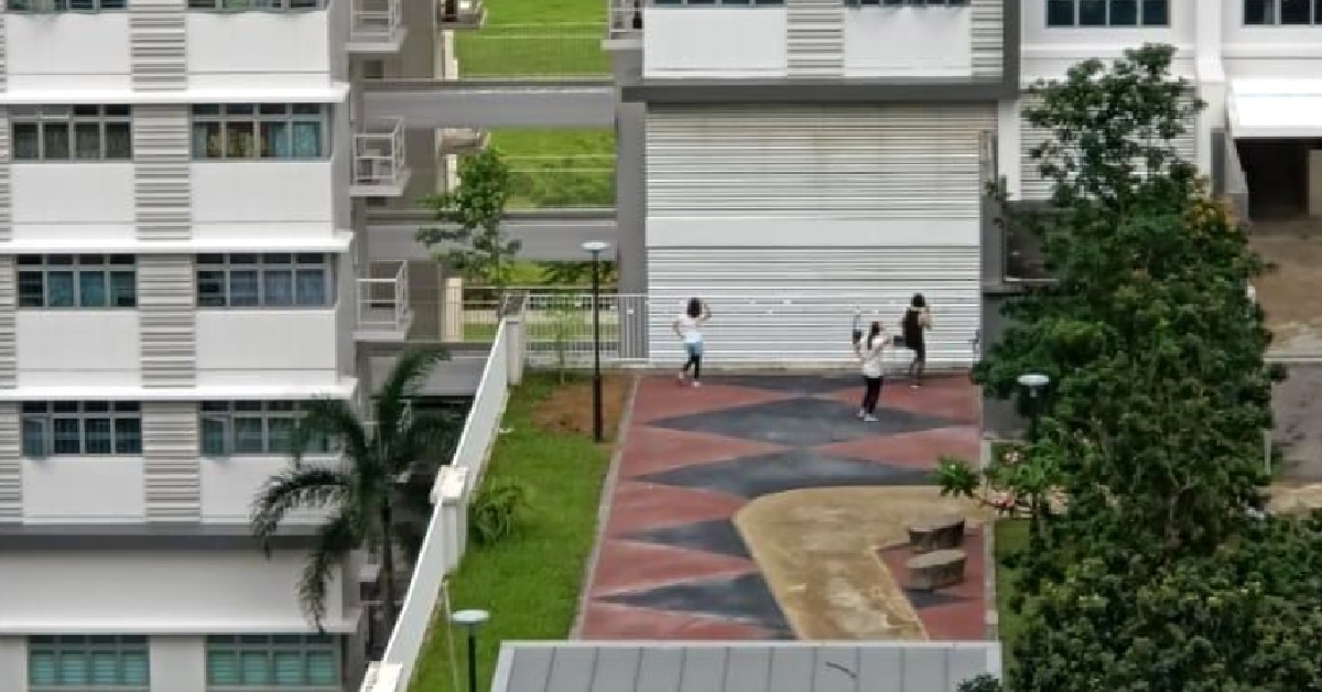 AUNTIES DANCING IN GROUP OF 3 ON ROOFTOP, WANT TO BE LIKE BLACKPINK