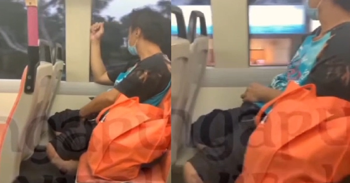 GUY TOUCHING HIMSELF INSIDE BUS RUBBING HIS KKB WITH JUST 2 FINGERS