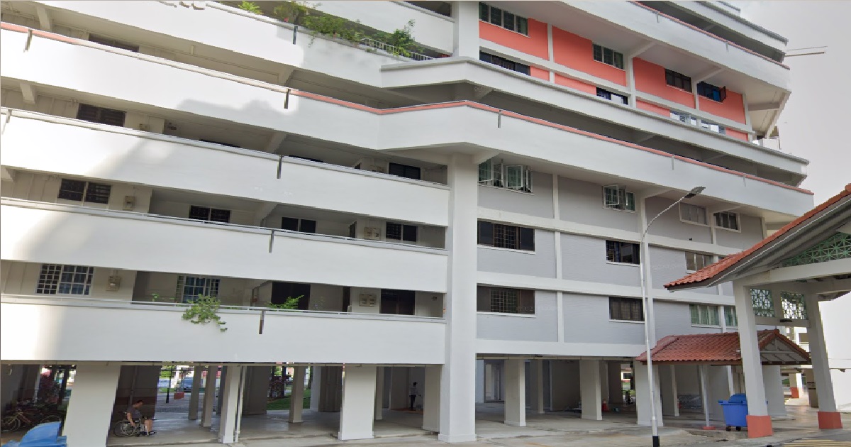 OLD WOMAN ALLEGEDLY FELL DOWN ALONE AT HOME, FOUND DEAD THE NEXT DAY