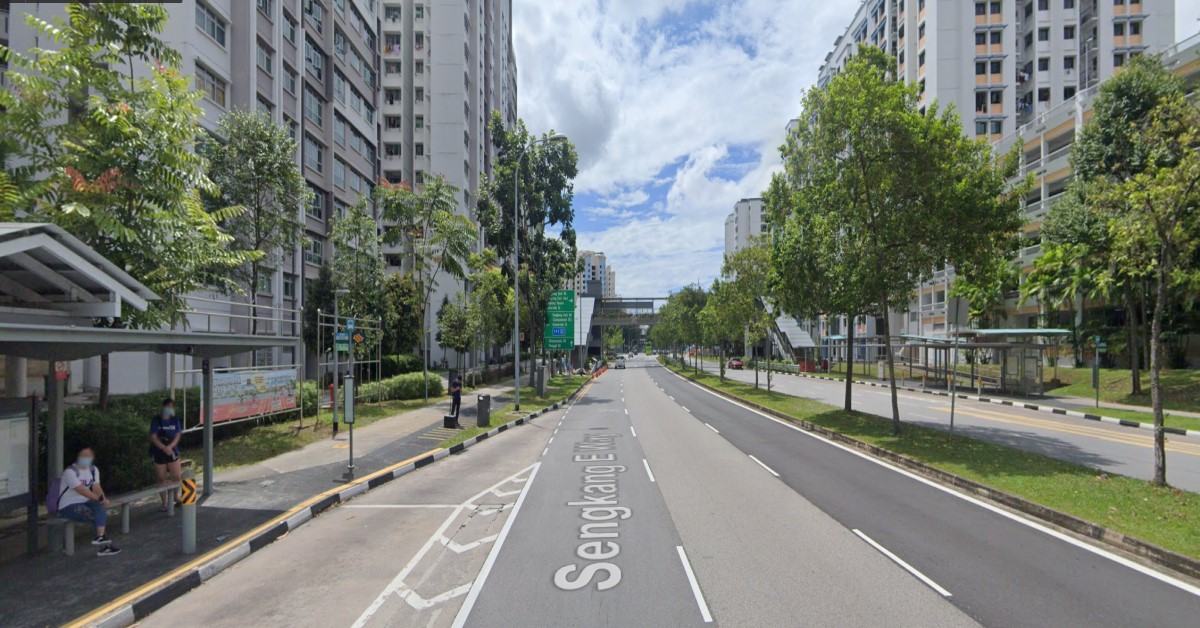 DRIVER ILLEGALLY TRANSPORT PASSENGER, CAR CONFISCATED BY LTA