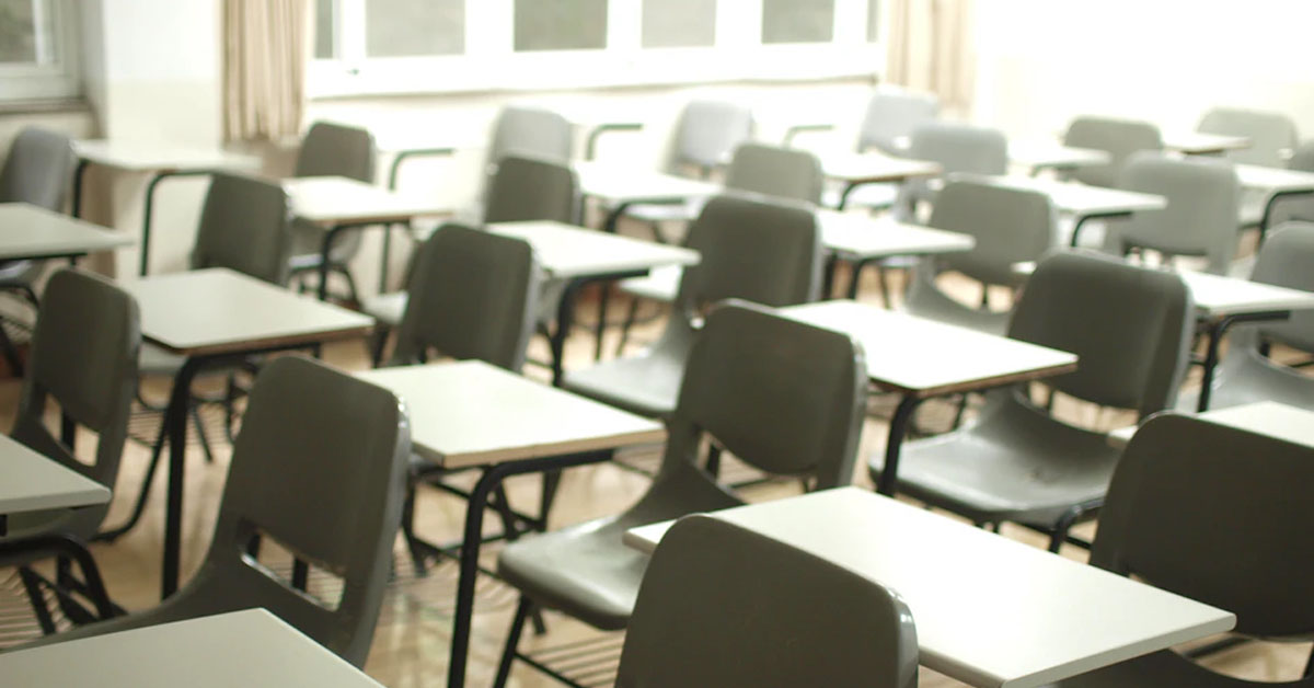 129 STUDENTS AND 7 SCHOOL STAFF INFECTED IN THE LAST 3 MONTHS