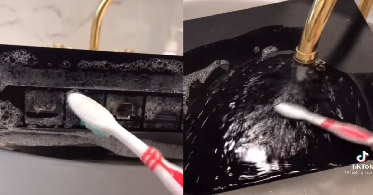 GIRL PUT BF’S PS4 INTO SINK & WASH WITH SOAPWATER TO SURPRISE HIM