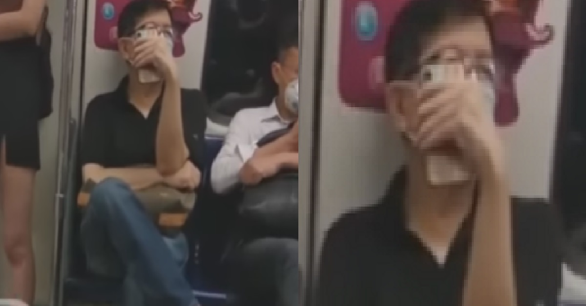 CRAZY MAN SECRETLY FILM GUY INSIDE MRT – ASK HIM PULL UP MASK, BUT HE ALREADY IS
