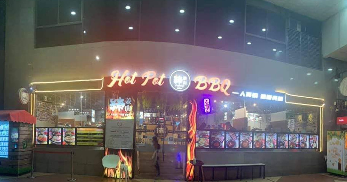 POWER OUTAGE AT SELEGIE HOT POT SHOP, FORCES ALL CUSTOMERS TO PAY & LEAVE