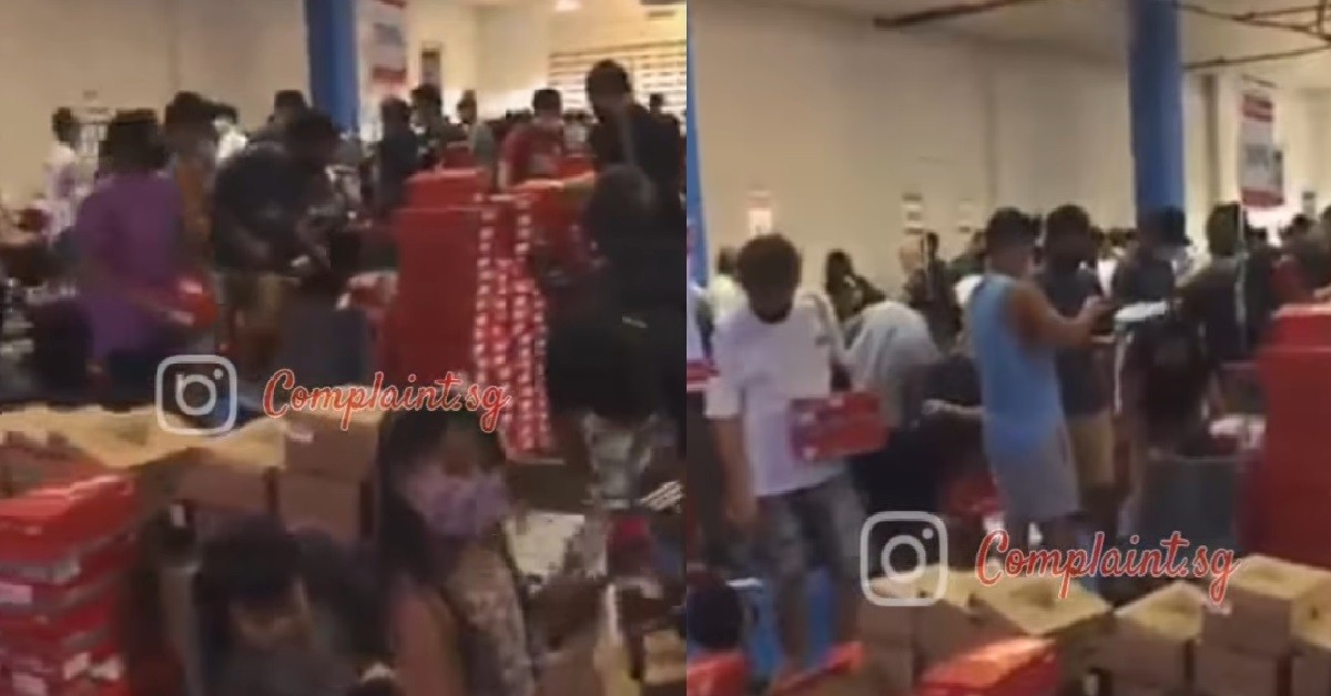 HUGE CROWDS SEEN AT SHOE SALE – GOT SALE, NOBODY CARE ABOUT PANDEMIC