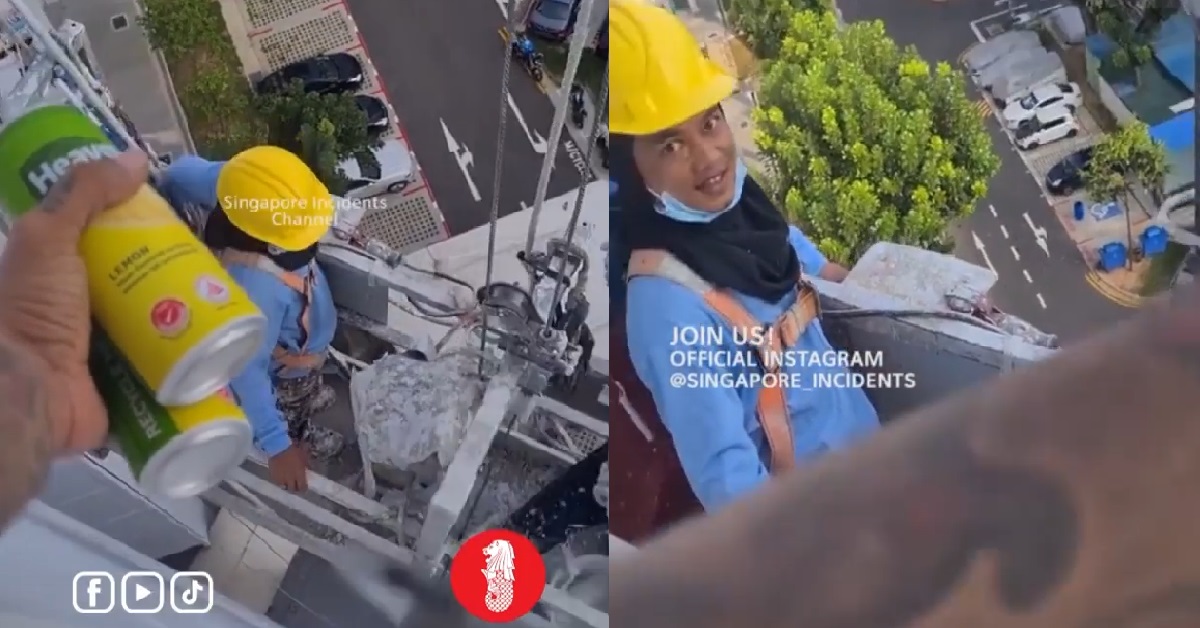 KIND MAN OFFER WORKERS OUTSIDE HIS WINDOW COLD DRINKS