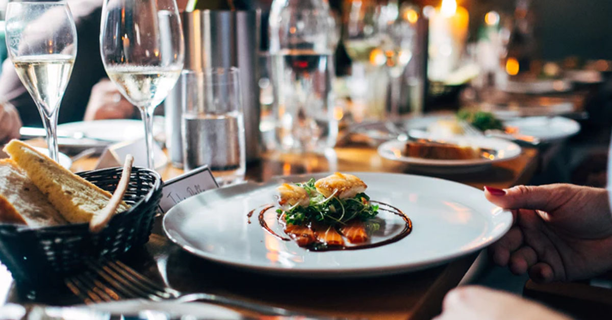 DINING-IN TO RESUME FOR GROUP OF 5 FROM AUG 10, VACCINATED ONLY