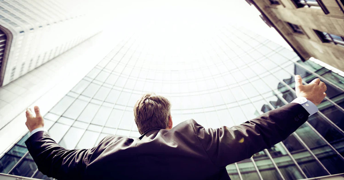 GIRL DESTROYS BF’S CAREER BY BEING CHILDISH, WARN OTHERS TO NOT FOLLOW HER PATH