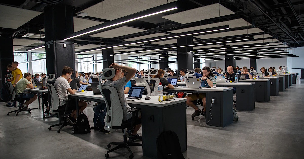 FIRMS MUST IMPLEMENT 14 DAY WORK FROM HOME IF POSITIVE CASE VISITED OFFICE PRIOR