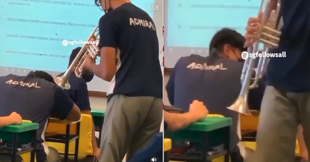 YP USE TRUMPET TO WAKE UP FRIEND SLEEPING IN CLASS, XMM VERY HAPPY