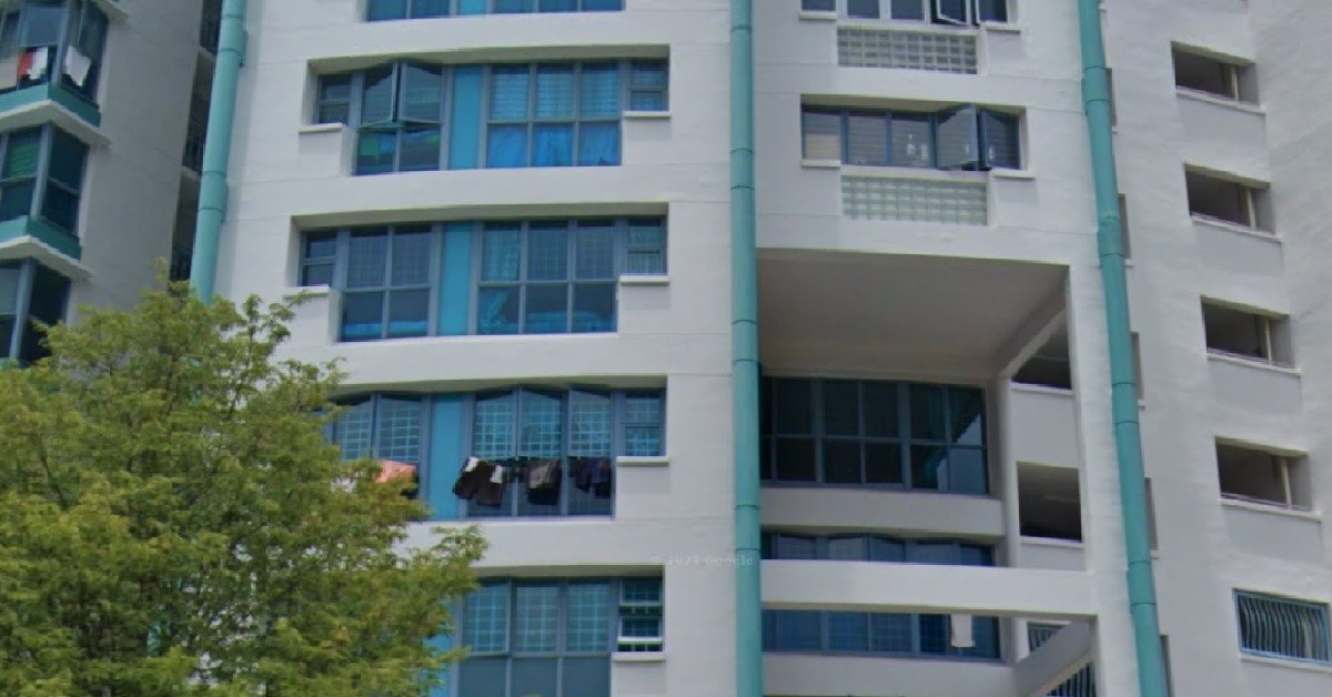 WOMAN SIT ON 10TH FLOOR HDB WINDOW LEDGE, RESCUED THEN ARRESTED
