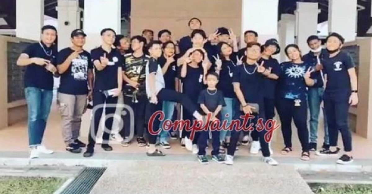 PAIKIAS GATHERING IN LARGE GROUP OF 21 BECAUSE THEY IN PHASE 10 ALREADY