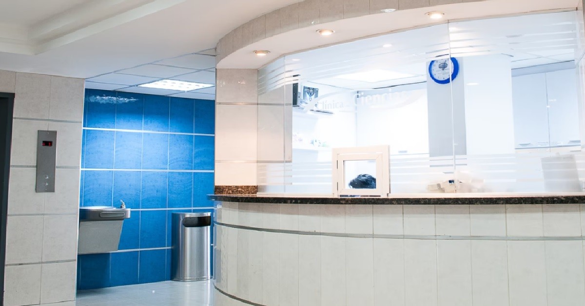 WOMAN START NEW JOB, ALLEGEDLY FIRED AFTER BEING PUT ON 3 DAYS SHN